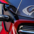 Ford ve Tesla Sahipleri için DIY Araba Tamirlerinde Yaygın Hatalardan Kaçınmak