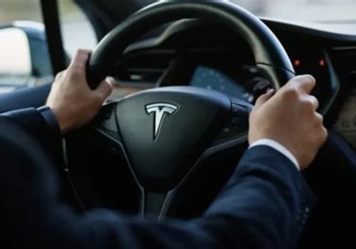 Araba Tamirleri İçin Temel Güvenlik Ekipmanları: Ford ve Tesla Sahipleri İçin Olması Gereken Bir Kılavuz